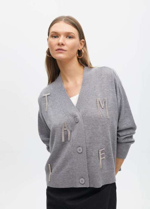 LOLA CASADEMUNT by Maite chaqueta gris con "M" en aplicaciones