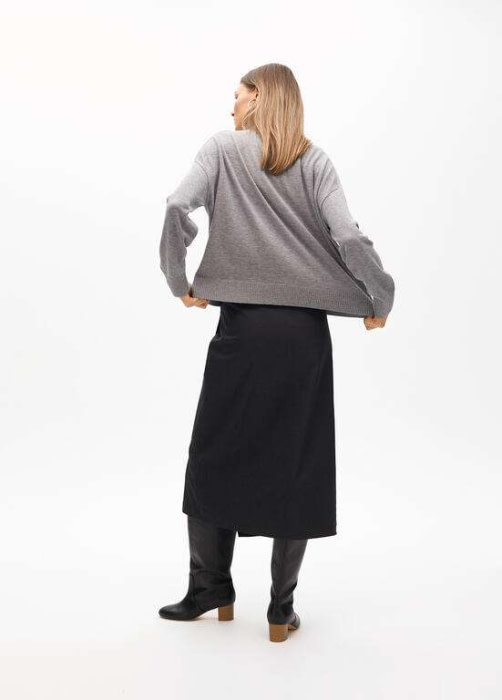 LOLA CASADEMUNT by Maite chaqueta gris con "M"  en aplicaciones - 4