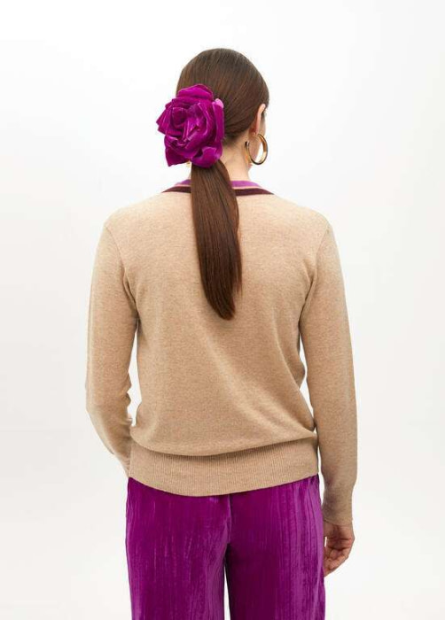 LOLA CASADEMUNT by Maite jersey escote pico  camel con vivos en morado - 6