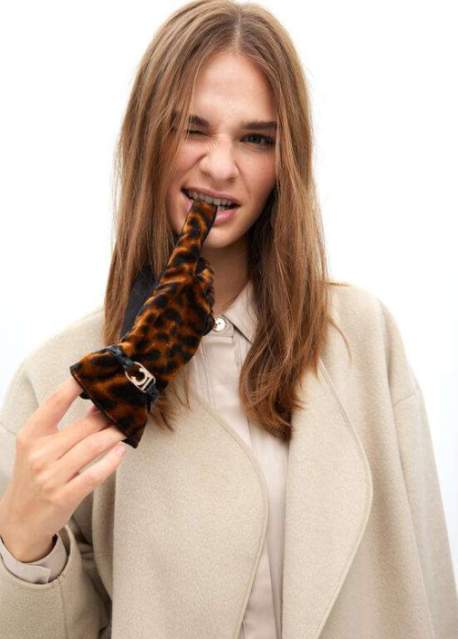 LOLA CASADEMUNT guantes en animal print - 8
