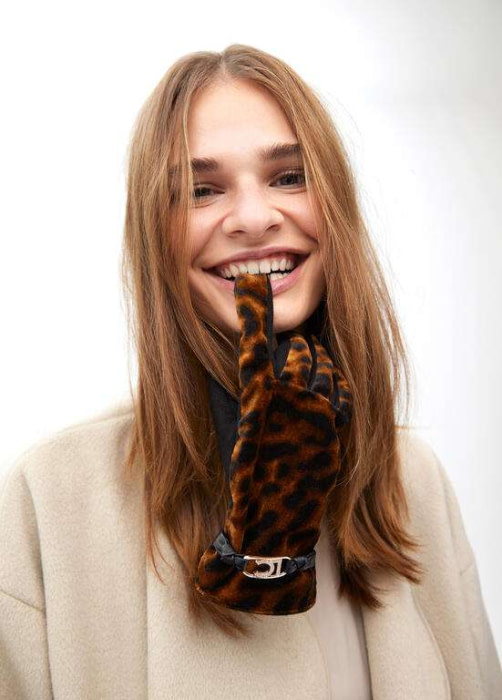 LOLA CASADEMUNT guantes en animal print - 10