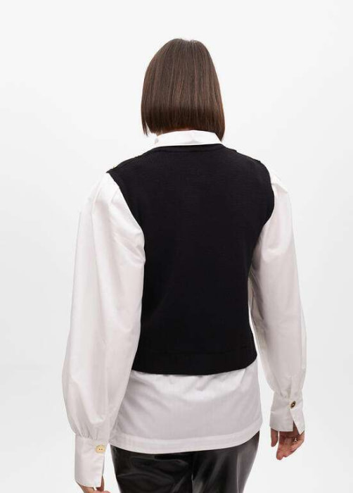 LOLA CASADEMUNT jersey y camisa negro y blanco - 4