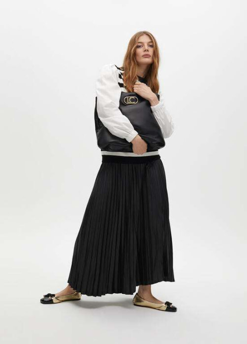 LOLA CASADEMUNT jersey rayas negro y blanco con mangas de camisa - 7