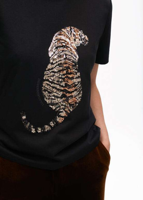 LOLA CASADEMUNT camiseta manga corta negra con  tigre en paillette - 3