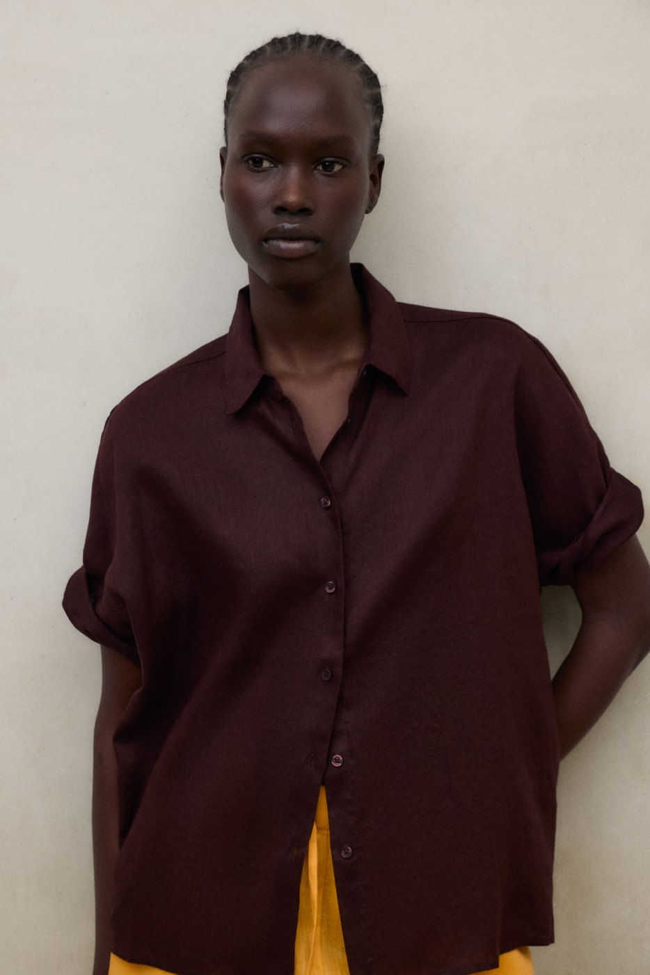 ECOALF camisa m/c lino color marrón