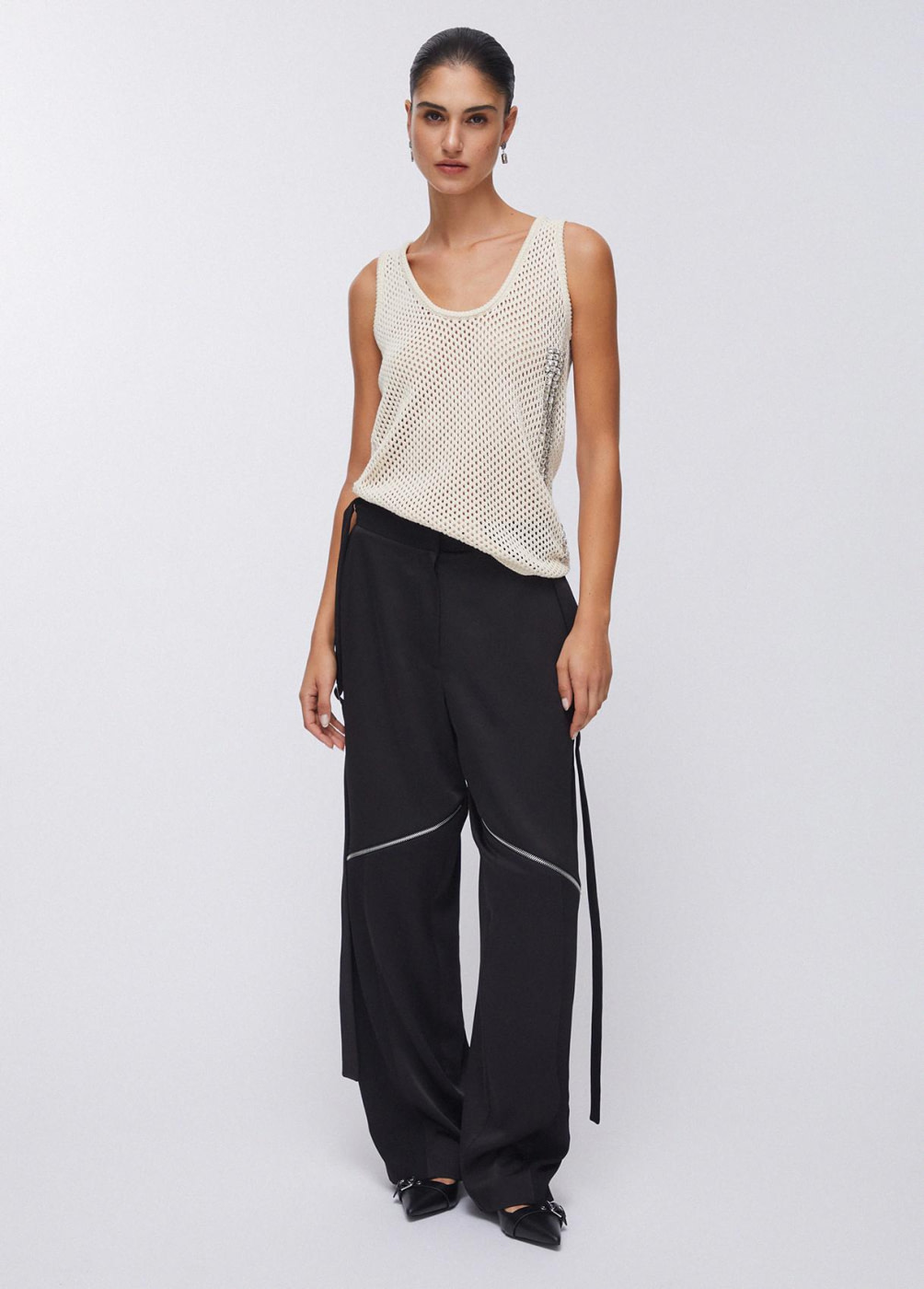 LIU.JO top calado con pedrería lateral crudo