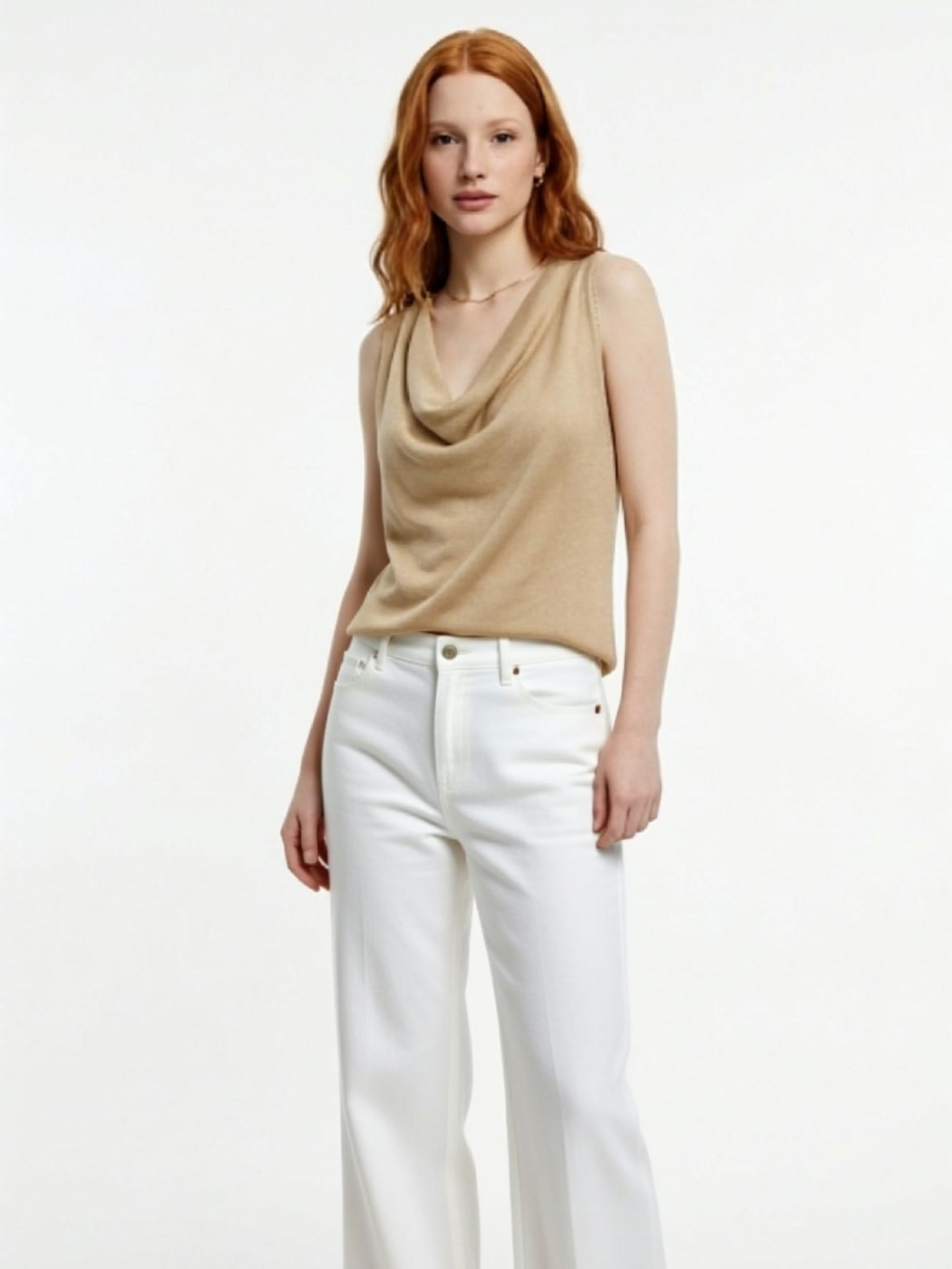 KARL LAGERFELD jersey color camel con escote  drapeado