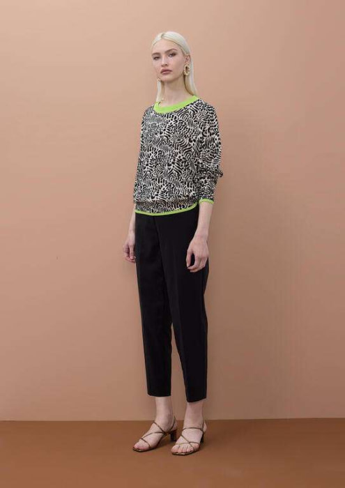 LOLA CASADEMUNT by MAITE jersey en animal print  con vivos en verde - 4