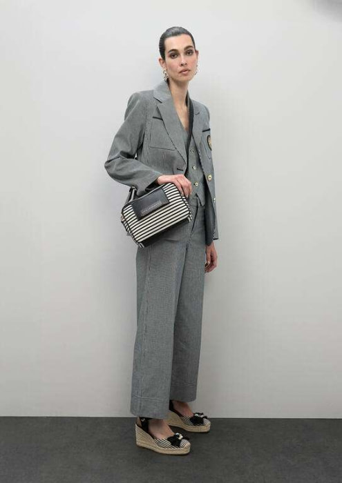 LOLA CASADEMUNT bandolera en tejido combinado  en rayas crudo y negro - 9