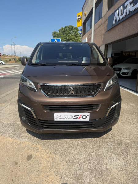 Peugeot TRAVELLER BUSINESS VIP BLUEHDI 7 PLACES