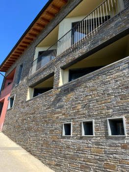 Dúplex d’obra nova - 57