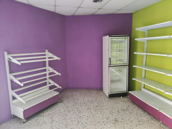 Local comercial en venda - 3