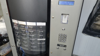 MAQUINA VENDING BIANCHI 972 DOBLE CAFE EN GRANO