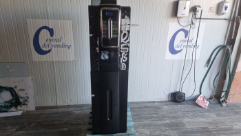 MAQUINA VENDING DE CAFE EN GRANO MOLIDO NECTA SOLISTA  CON PAGO CON TARJETA Y MOVIL