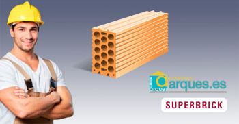 Superbrick se presenta en Comercial Arques de Amposta