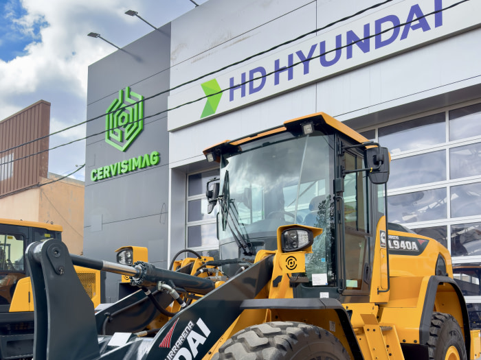 Pala cargadora Hyundai HL940A : Potencia y eficacia en Cervisimag