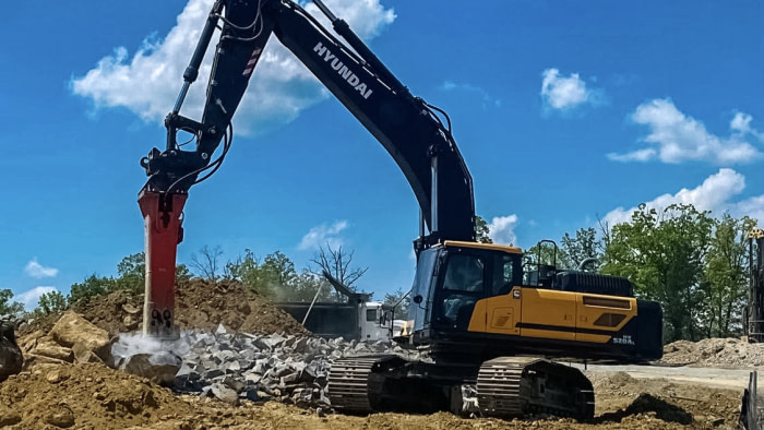 Excavadora Hyundai HX520AL: la solución ideal para grandes excavaciones