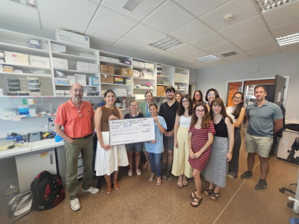 Donación al instituto de Investigación Sanitaria de la Fe de Valencia