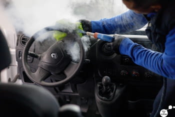 ¿Por qué lavar tu coche con vapor de agua en seco?