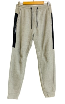 Pantalón chándal. Pull & Bear