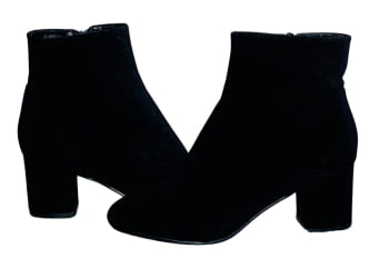 Botins. Camila's