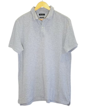 Polo en gris clar, de la marca  Massimo Dutti
