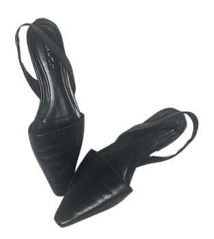 Zapatos salón. Massimo Dutti