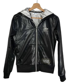 Jaqueta amb caputxa de la marca Adidas Xile 62