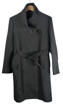 Abric de llana grisa de la marca Outershell