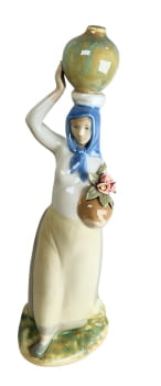 Figura porcelana. Quart-5.