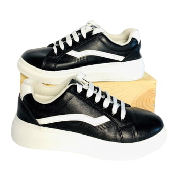 Zapatillas de la marca NYC negras