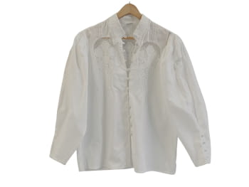 Blusa vintage en blanco