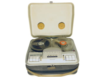 Magnetófono Grundig antiguo de bobina abierta