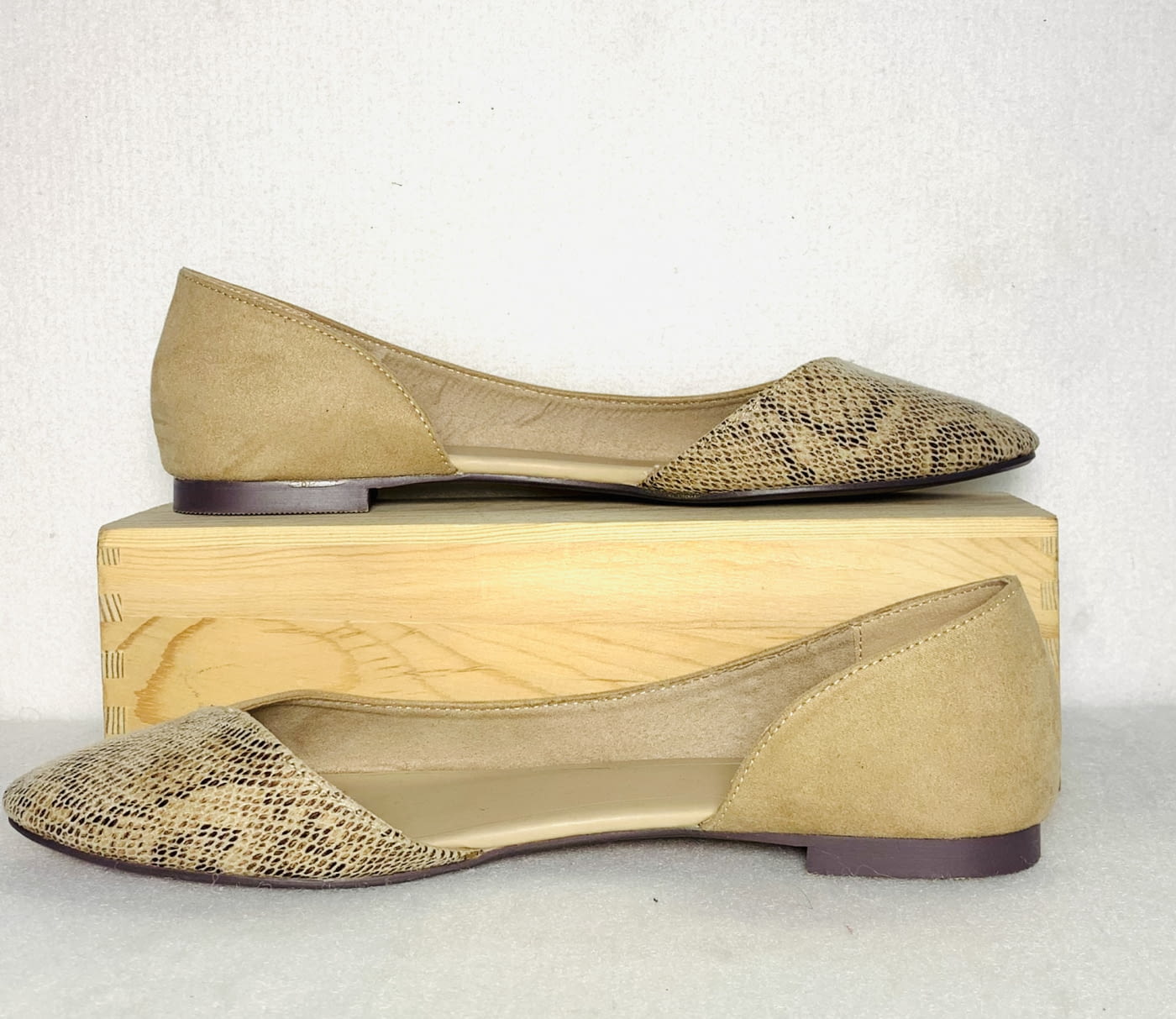 Zapatos Sfera planos en beige