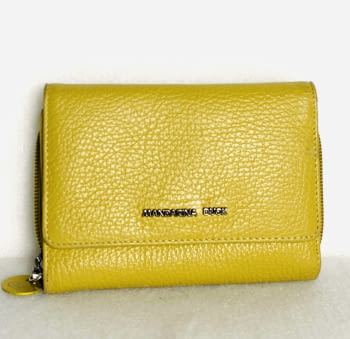 Monedero de la marca Mandarina Duck