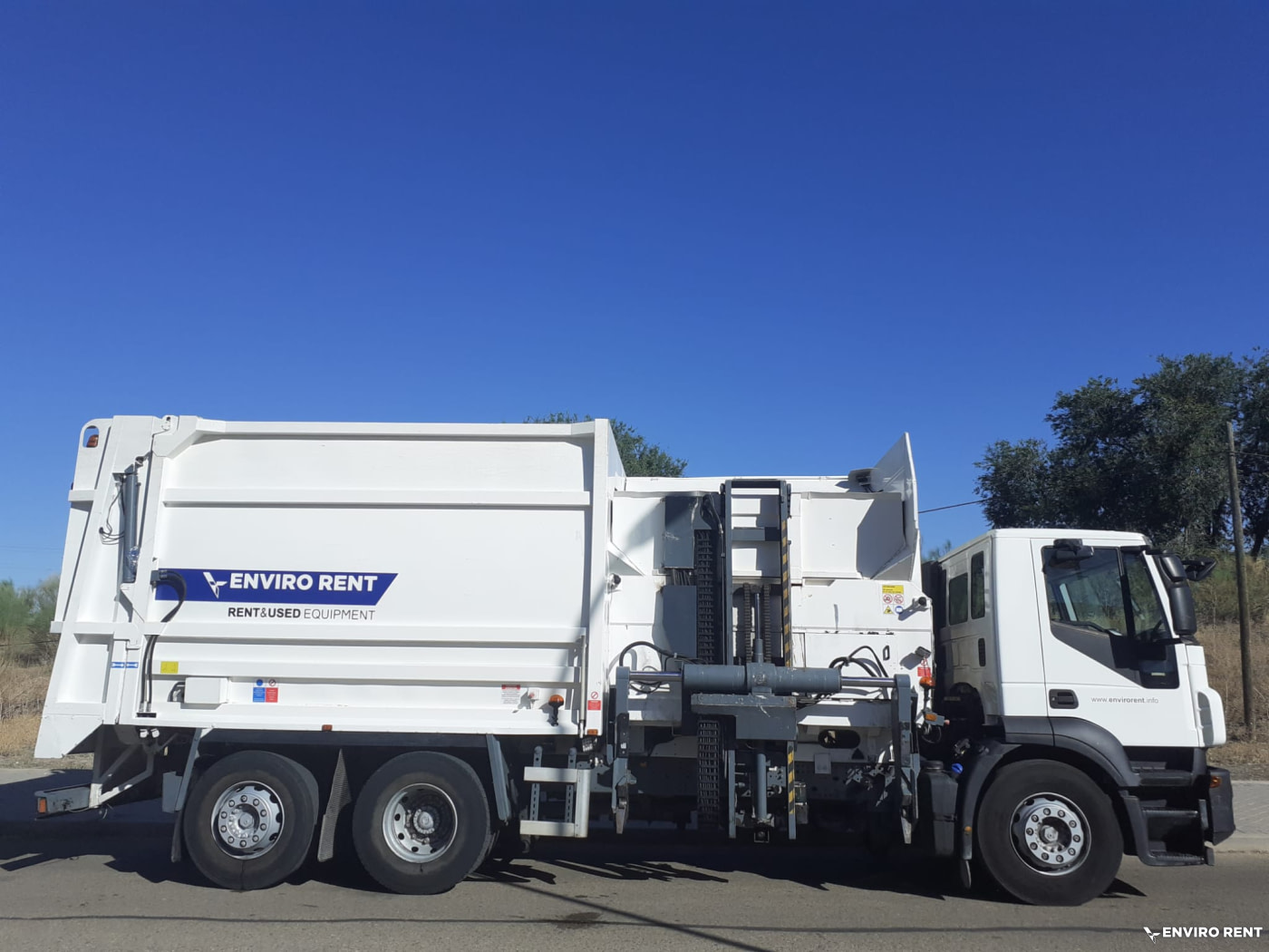(188) Recolector carga lateral FARID FMO26
