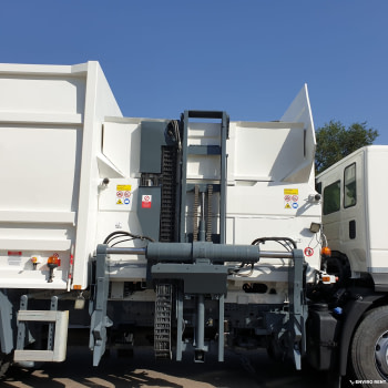 (194) Recolector carga lateral FARID FMO26 - 5