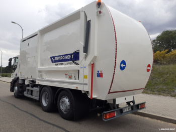 (207) Recolector carga lateral FARID FMO25 - 4