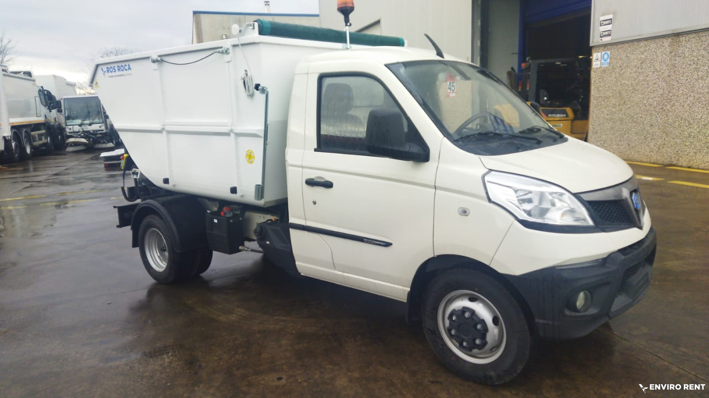 (300) Recolector Satélite OR3,5m3 Piaggio Porter 2,8