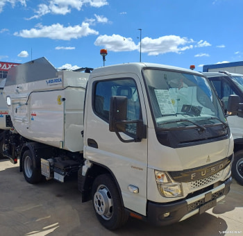 (303) Satélite ORUS 5 FUSO 3,5tn (Puerta a Puerta)