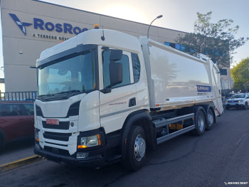 (296) Recolector carga trasera SCANIA Olympus 23W