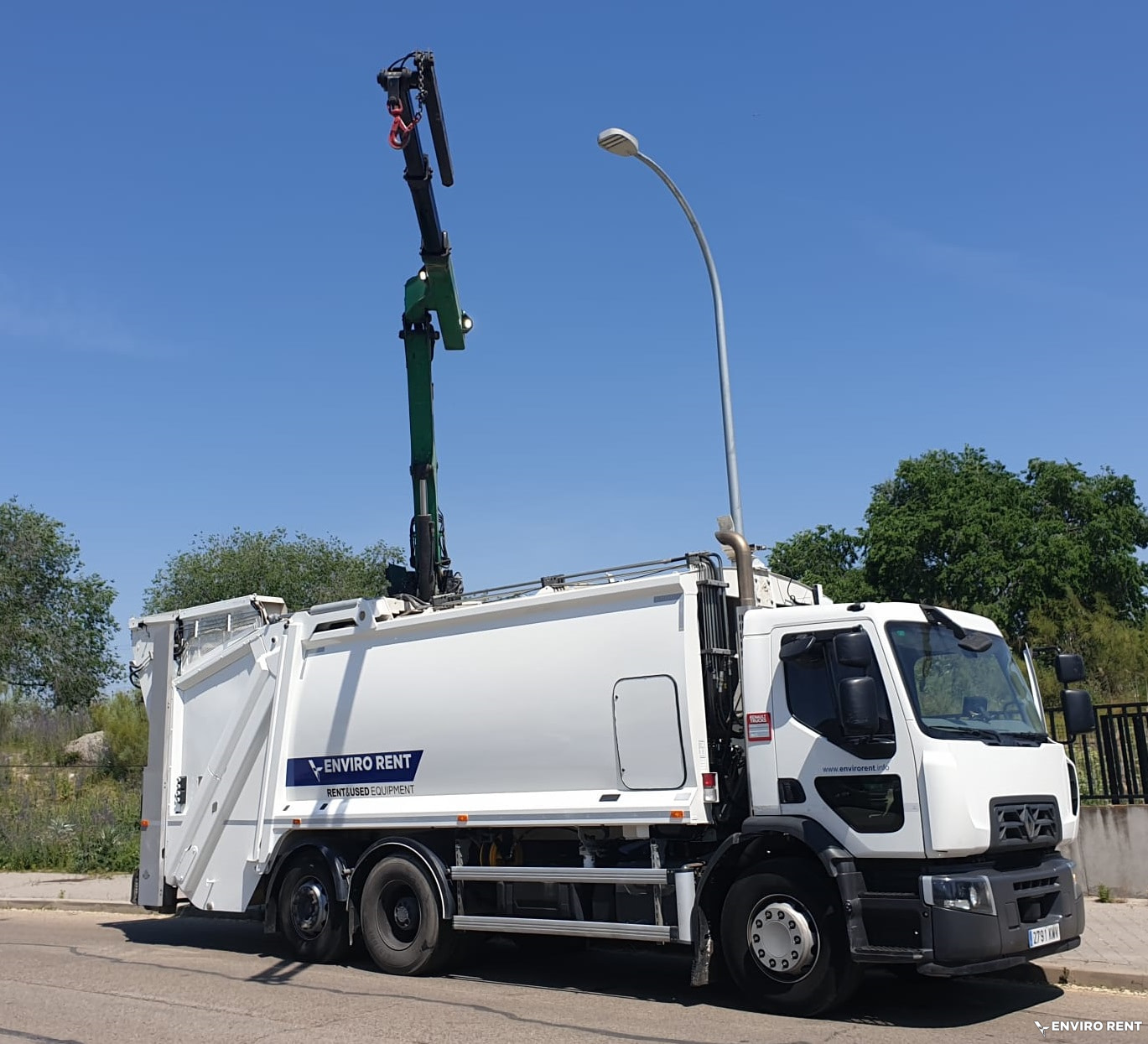 (108) Recolector selectiva OLYMPUS grúa (2018)