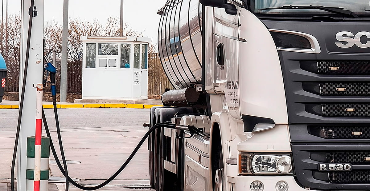 Las ayudas al gasóleo para transportistas vuelven a cambiar y generan incertidumbre en el sector