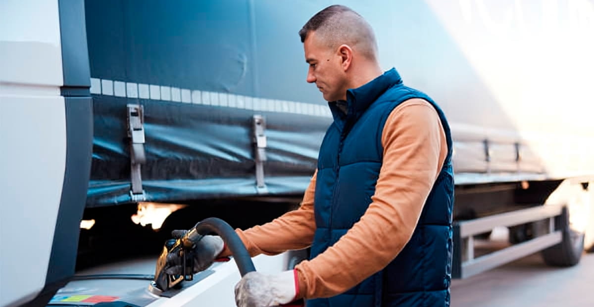 Consejos para mejorar la eficiencia en el consumo de combustible de tu flota