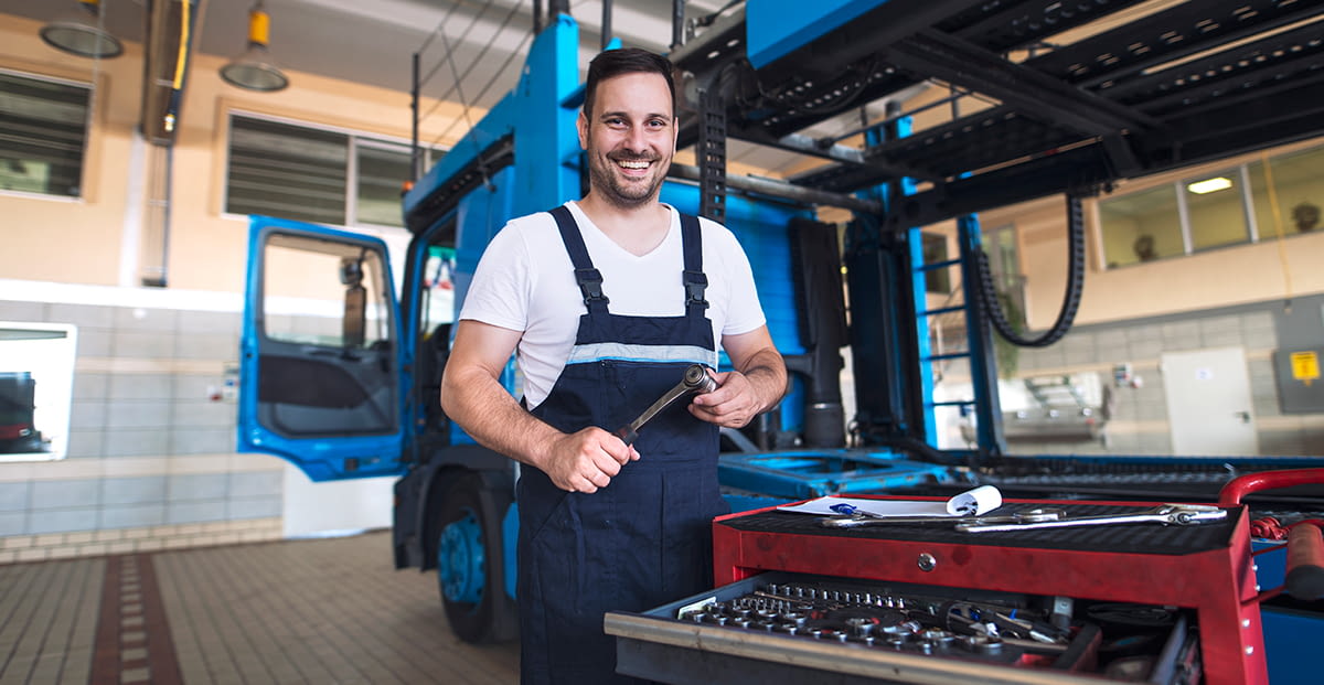 Cómo evaluar el estado de un camión usado antes de comprarlo: la guía esencial (y cómo Ferca Trucks garantiza cada punto)