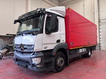 Camión Mercedes-Benz