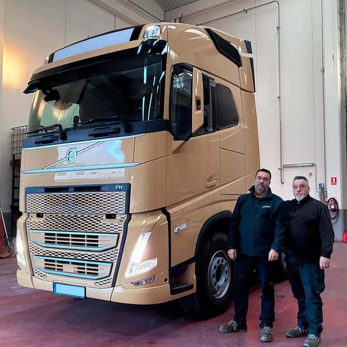 Tractora Volvo Transportes TSP