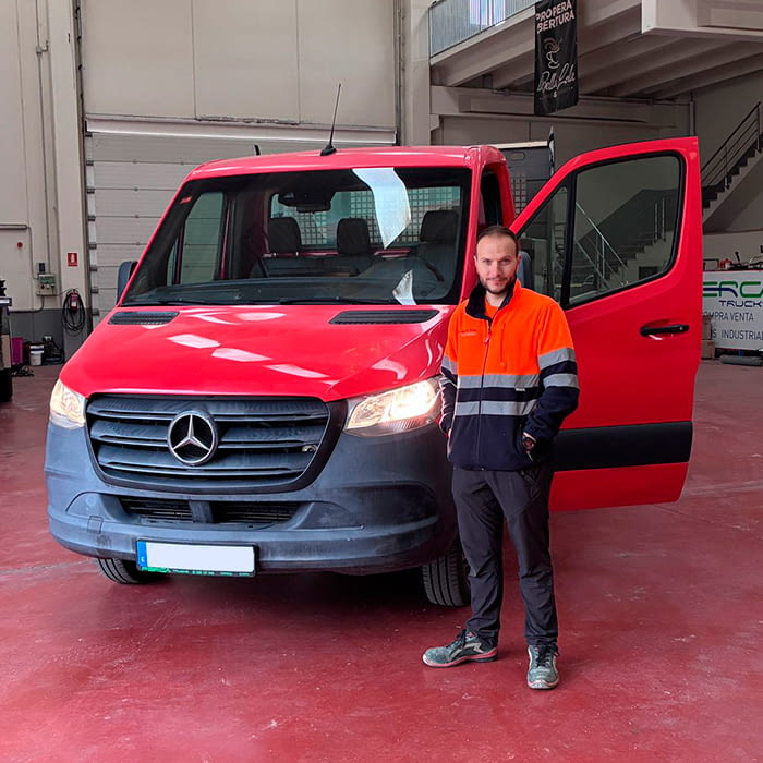 Furgoneta Mercedes Ayuntamiento Tarrega