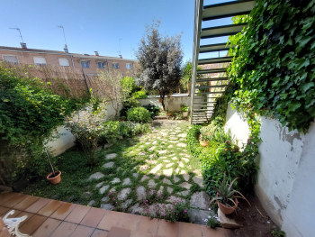 CASA EN VENDA
