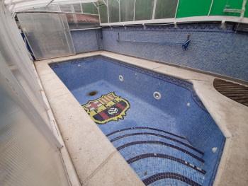 CASA UNIFAMILIAR ADOSADA EN VENTA
